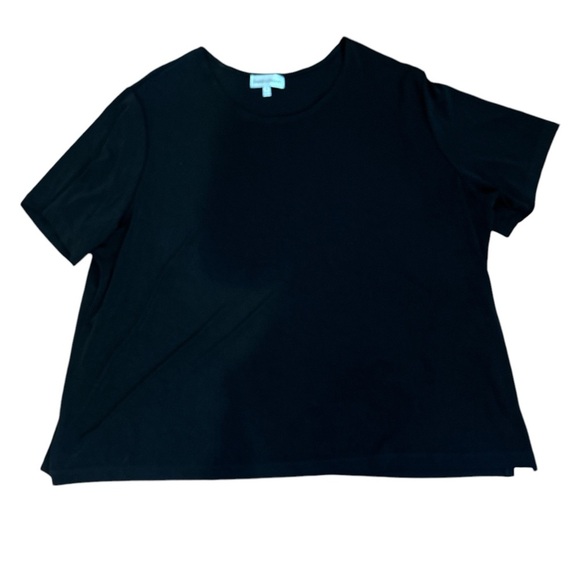 Elegant Black Skirt Set - Picture 6 of 9